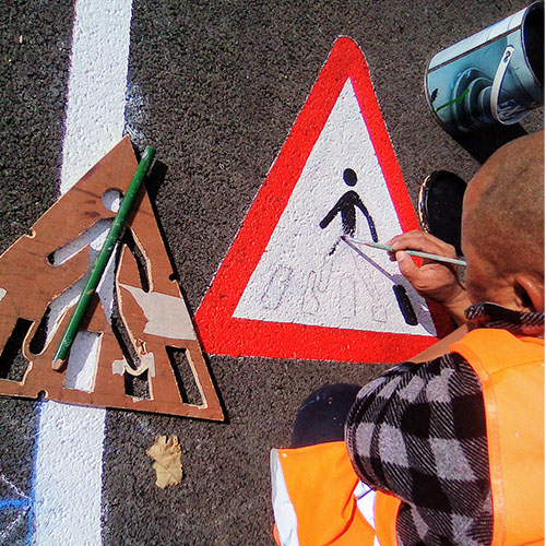 Initiatives77 - Peinture des panneaux de signalisation