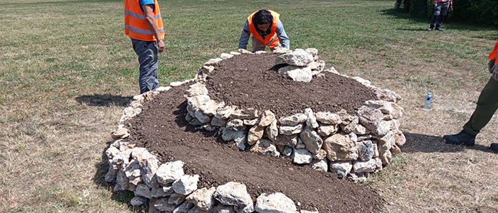 Initiatives77 Actu : réalisation de spirales aromatiques à Combs-la-Ville